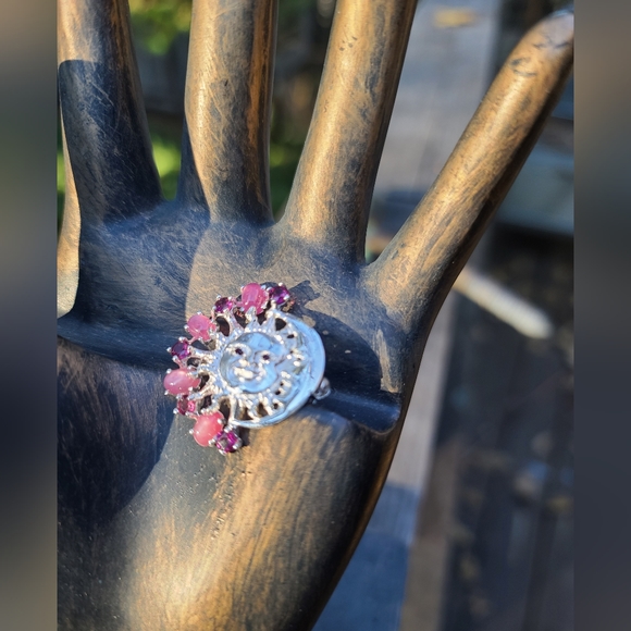 Pink star Ruby & Rhodolite sterling moon 🌙 & Sun ☀️ brooch - Picture 6 of 9